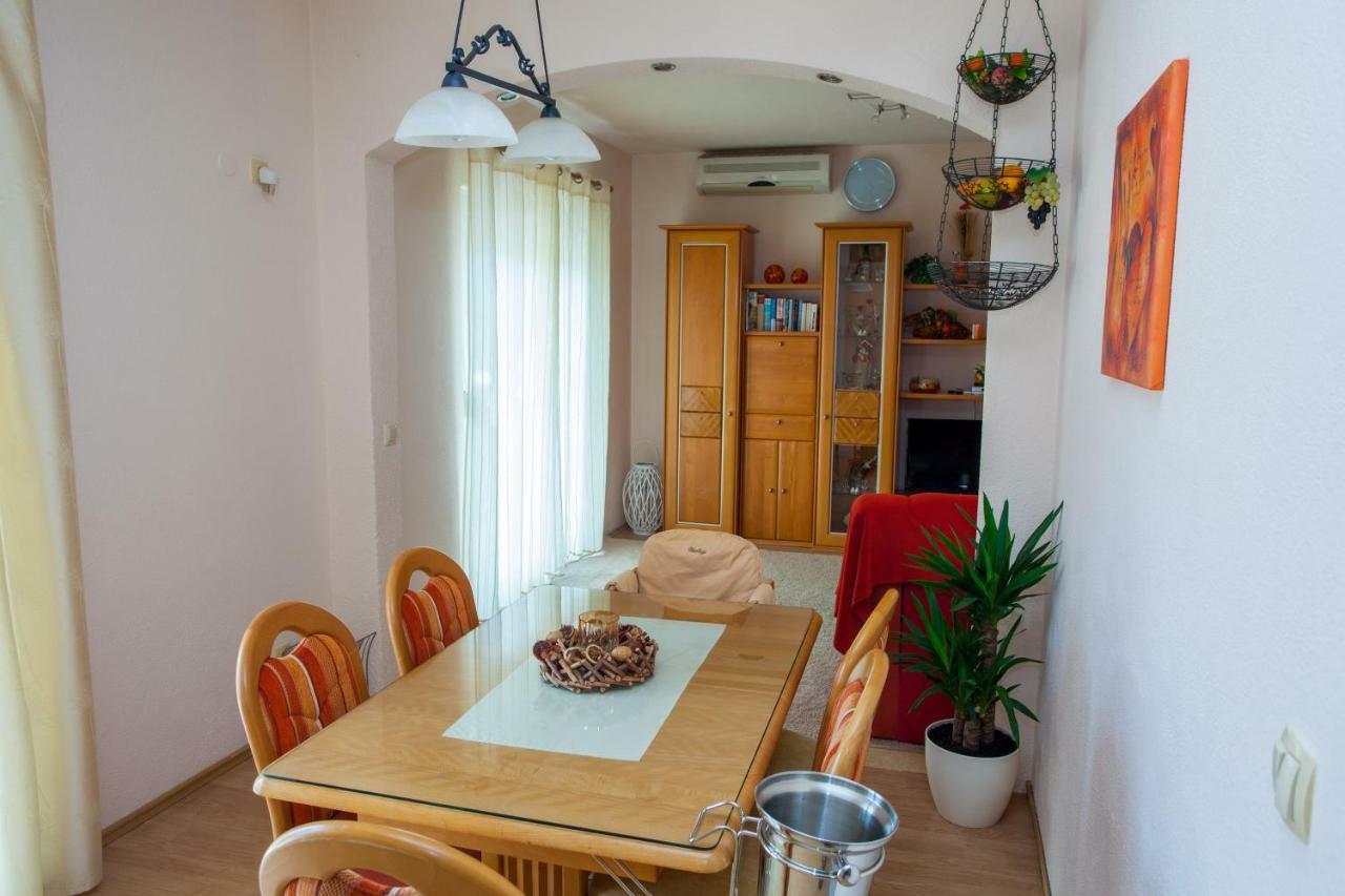 Apartman Antonio Apartment Makarska Exterior photo